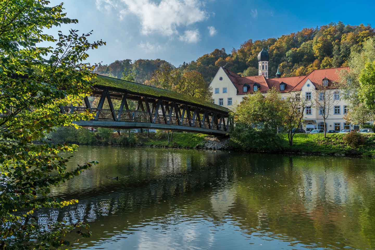 Ihre Geschäftsadresse im schönen Wolfratshausen: Arbeiten & Urlaub machen